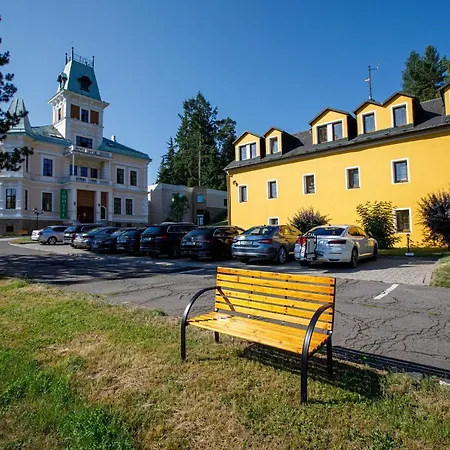 U Zamecku Cihelny Karlovy Vary