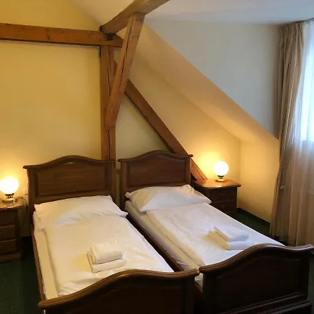 U Zamecku Cihelny Hotel 3*