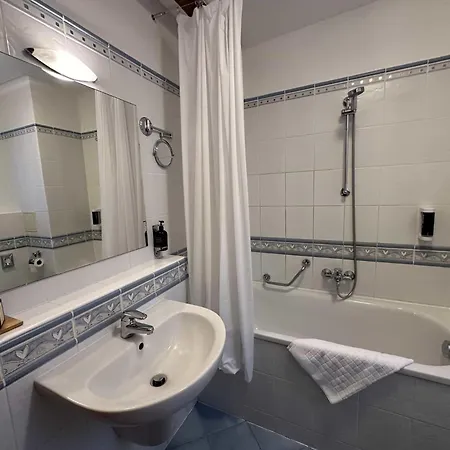 U Zamecku Cihelny Hotel 3*
