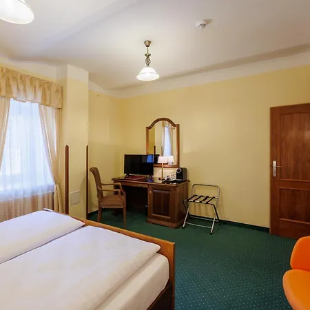 U Zamecku Cihelny Hotel 3*