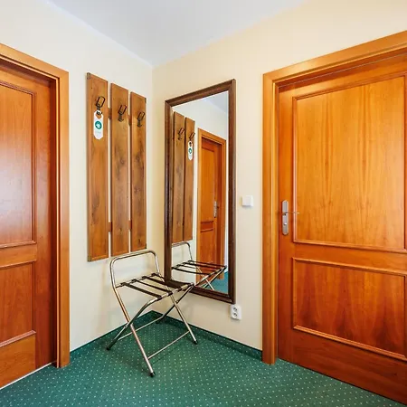 U Zamecku Cihelny Hotel 3*